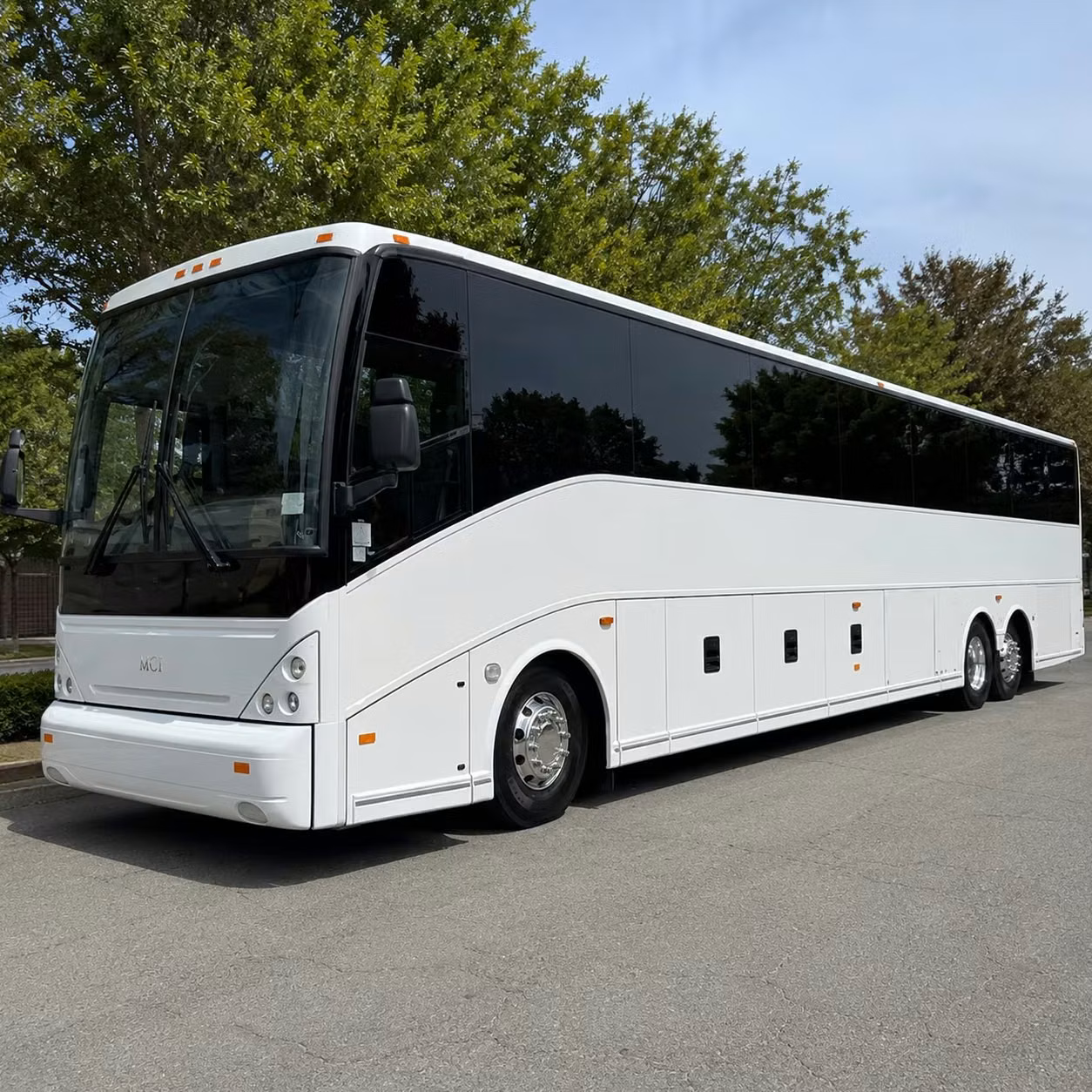 corporate groups and convention travelers love busrentalgardengrove com for garden grove airport transfers